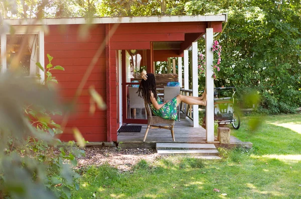 Young Woman Porch Summer House — Stock Photo, Image