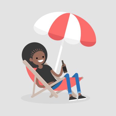 Genç siyah bir şezlong plaj şemsiyesi altında oturan ve bira içme karakter. Tatil. Yaz. Hafta sonu. Açık. Düz düzenlenebilir vektör çizim, küçük resim