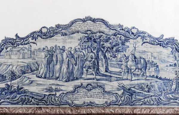 ALCOBACA, PORTUGAL - Azulejos representando una escena religiosa en el Mosteiro de Santa Maria de Alcobaca — Foto de Stock