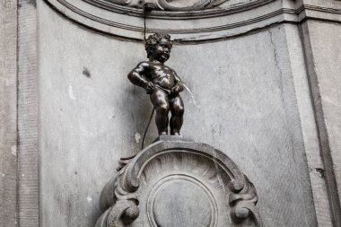 Brussels, Belçika - meşhur Manneken Pis heykeli
