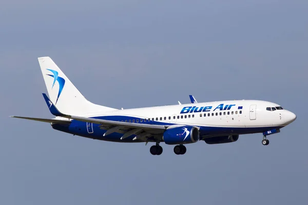 Борисполь Украина Мая 2018 Года Самолеты Bma Blue Air Boeing — стоковое фото