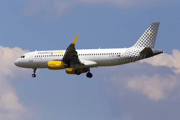 Borispol Ukraina Maj 2018 Mge Vueling Airbus A320 200 Flygplan — Stockfoto