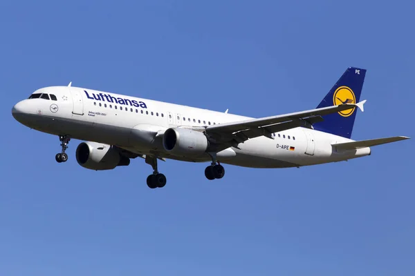 Borispol Ukraina Maja 2018 Aipe Lufthansa Airbus A320 200 Samolotów — Zdjęcie stockowe