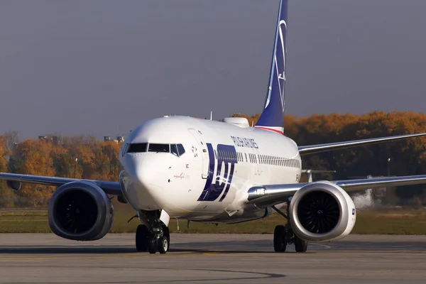 Borispol Ukraine October 2018 Lvc Lot Polish Airlines Boeing 737 — Stock Photo, Image