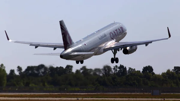 Borispol Ukraina Września 2019 Ahy Qatar Airways Airbus A320 200 — Zdjęcie stockowe