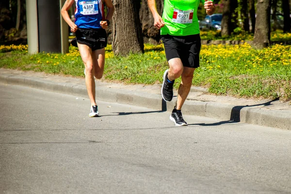 Ucrânia Vinnitsa Junho 2019 Khmelnitsky Highway Marathon Corrida Pessoas Competindo — Fotografia de Stock