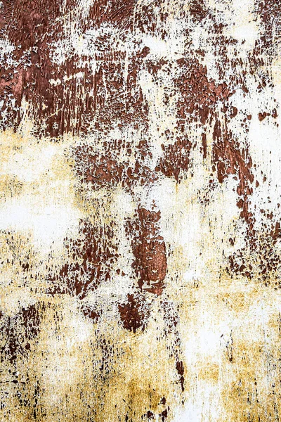 Rostiger Hintergrund Eine Rostige Alte Metallplatte Mit Rissiger Weißer Glanzfarbe — Stockfoto