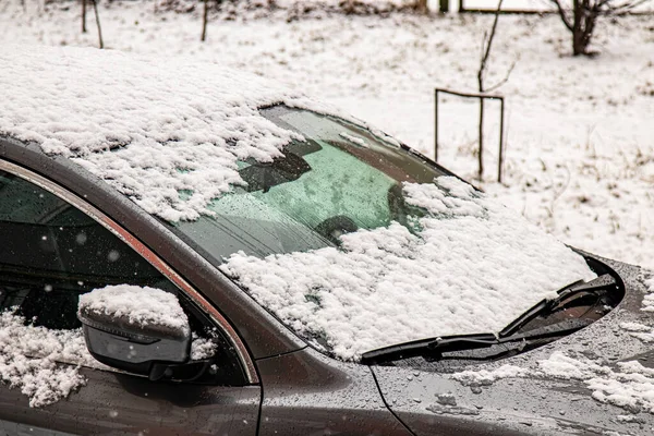 Bil Täckt Med Snö Vintern Snöstorm — Stockfoto