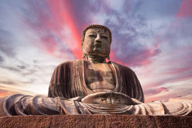 Kamakura, Japonya'da büyük Buda bronz heykel