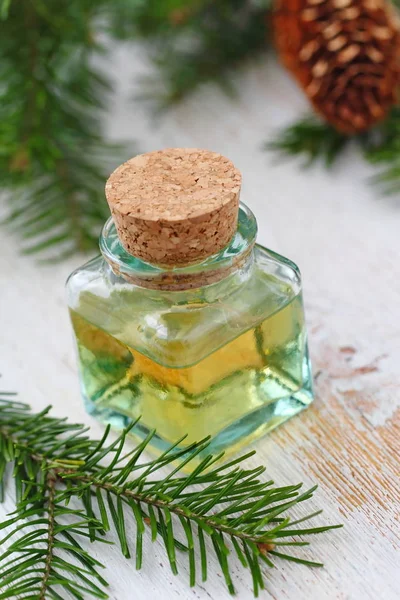Essential Aroma Oil Witn Fir Branches Needle Smell — Stock Photo, Image