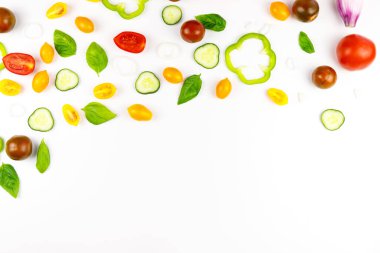 Çiçekteki küçük bir arı, çiçekteki nektarı emen bir arı