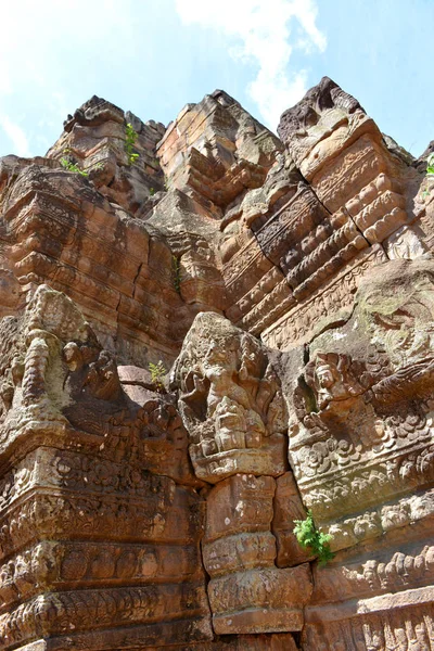 Phnom Penh, Kamboçya yakınındaki Tonle Batı Tapınağı
