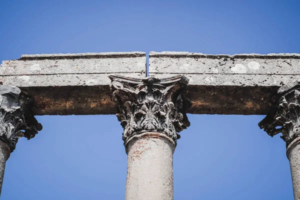 Antik sütunlar. Bir Yunan tapınağı Tyche 'nin kalıntıları, Olba. Türkiye