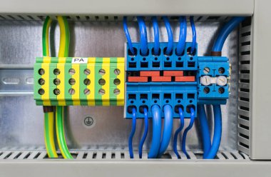 Denetim muhafaza, elektrik kabine veya geçiş panosu