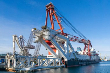 limanda gemi - vinç ağır ağırlık için gemi veya yük