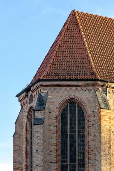 Tető Ból Egy Templom Homlokzati Ablakok Templomban — Stock Fotó