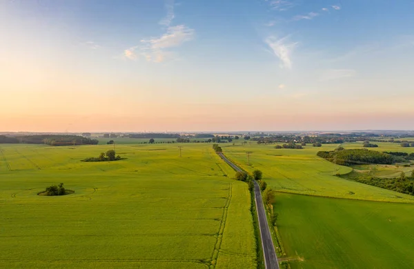 Cielo Atardecer Sobre Campo Agrícola Prado Cielo Atardecer — Foto de Stock