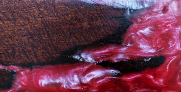 Лиття епоксидної смоли Стабілізація пальмової деревини червоного кольору абстрактне мистецтво — стокове фото