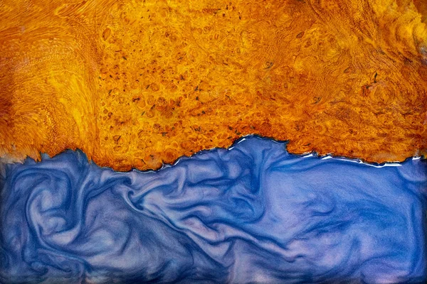 鋳造エポキシ樹脂バール ウッド実際の抽象的な芸術の背景テクスチャを安定化 — ストック写真