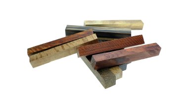 Egzotik ahşap gerçek boşlukları kalem ve DIY beyaz arka plan için ayarla