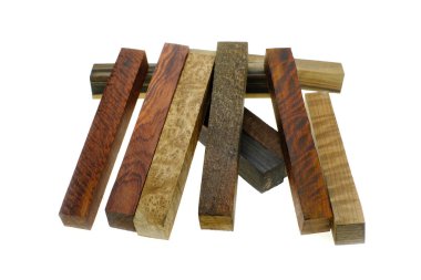 Egzotik ahşap gerçek boşlukları kalem ve DIY beyaz arka plan için ayarla