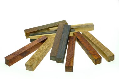 Egzotik ahşap gerçek boşlukları kalem ve DIY beyaz arka plan için ayarla