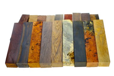 Set egzotik ahşap boşlukları kalem için gerçek ve beyaz arka plan üzerinde DIY