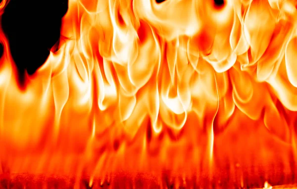 Feuerflammen Auf Abstrakter Kunst Schwarzem Hintergrund Brennende Rote Funken Steigen — Stockfoto