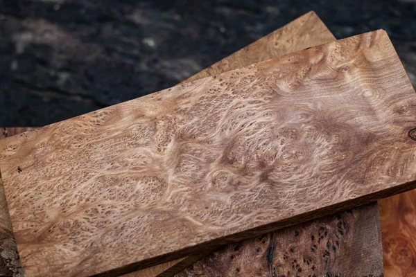 Gesägtes Holz Noppenholz — Stockfoto