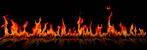 Tűz lángok az absztrakt művészet fekete háttér, — Stock Fotó