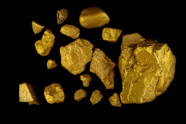 Gruppe Edler Goldnuggets Auf Schwarzem Hintergrund — Stockfoto