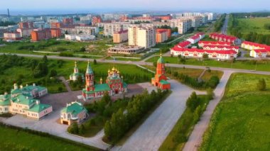 Kiselevsk Kırmızı Taş Kilise İnsansız Hava Aracı Görünümü