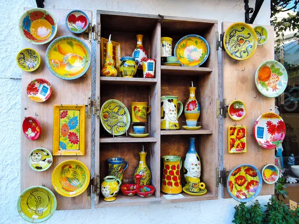 Crete, Greece June 15th 2017: A traditional Greek pottery store — Stock Photo, Image