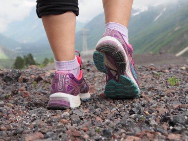 güzel renkli kadın Saucony koşu ayakkabıları, Sneakers wo