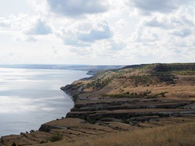 Sonbaharda tepede güzel hava manzara