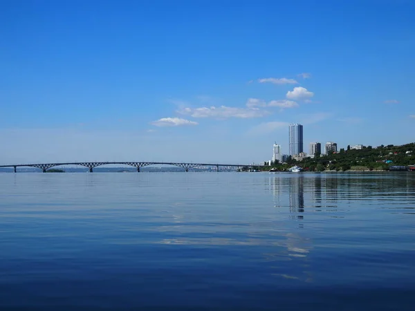 Bela Vista Ponte Saratov Através Volga — Fotografia de Stock