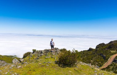 Madeira'nın en yüksek dağında trekking, Pico Ruivo, Portekiz
