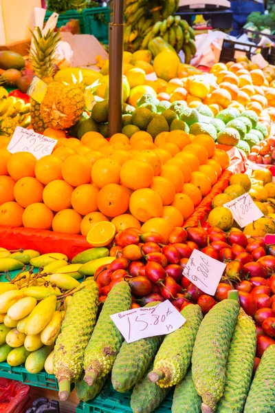 Frutas Legumes Exóticos Frescos Mercado Dos Lavradores Funchal Ilha Madeira — Fotografia de Stock