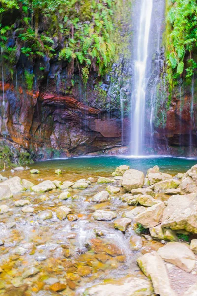 Levada Das Fontes Och Levada Risco Madeira Portugal — Stockfoto