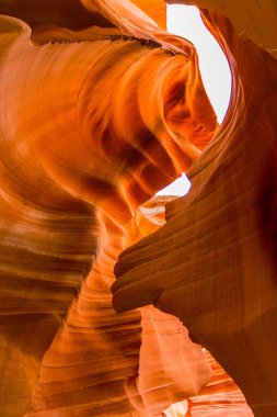 Arizona, ABD 'deki Navajo Bölgesi yakınlarındaki Antilop Kanyonu.