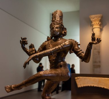 Abu Dabi, Birleşik Arap Emirlikleri, 23 Ocak 2020: Abu Dabi 'nin yeni bir simgesi olan Louvre Abu Dabi' de sergileniyor.