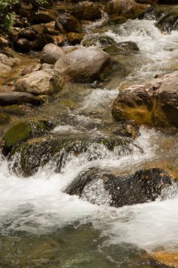 Alanya dağlarında kanyon ve şelaleler, Türkiye, Sapadere. Th güzel bir yolculuk