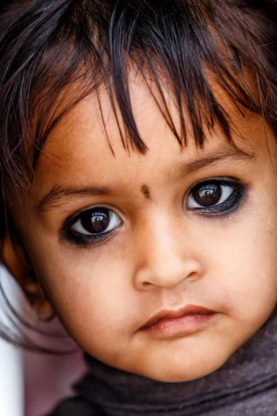 Osian India February 2015 Unidentified Young Girl Doorpost Her House Stock Photo