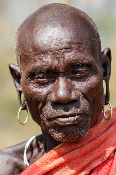 Mursi Village Omo Valley Ethiopia Dezembro 2010 Homem Tribo Africana — Fotografia de Stock