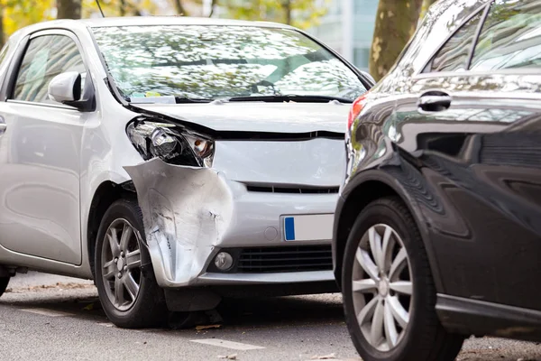 Crash Wreck Silver Eco Car Park Another Car Traffic Driving — Stock Photo, Image