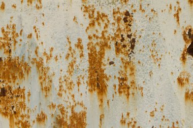 Paslı paslı metal yüzey. Paslı, beyaz, metal bir duvar. Metal soyut dokusu. 