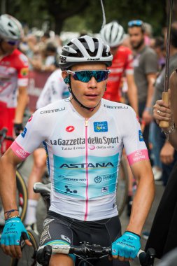 Roma, İtalya 27 Mayıs 2018: Miguel misin Lpez, önce Roma'da İtalya 2018 Tur son aşama başlamak zor aşamaları 21 gün sonra ilk satırında Beyaz mayoyu.