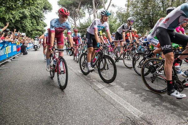 Roma Italia Mai 2018 Grup Bicicliști Profesioniști Străzile Romei Ultima — Fotografie, imagine de stoc