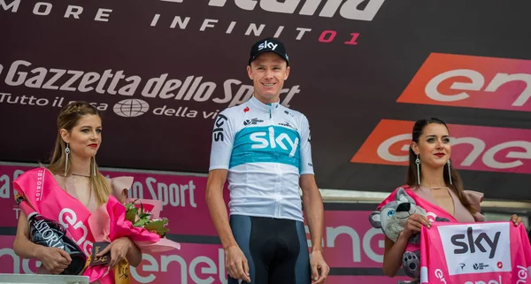 Cervinia Italia Mayo 2018 Chris Froome Sky Team Espera Ceremonia — Foto de Stock