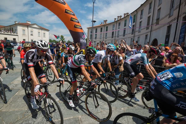 Venaria Reale Italy May 2018 Professional Cyclists Start Last Hard — Stock Photo, Image